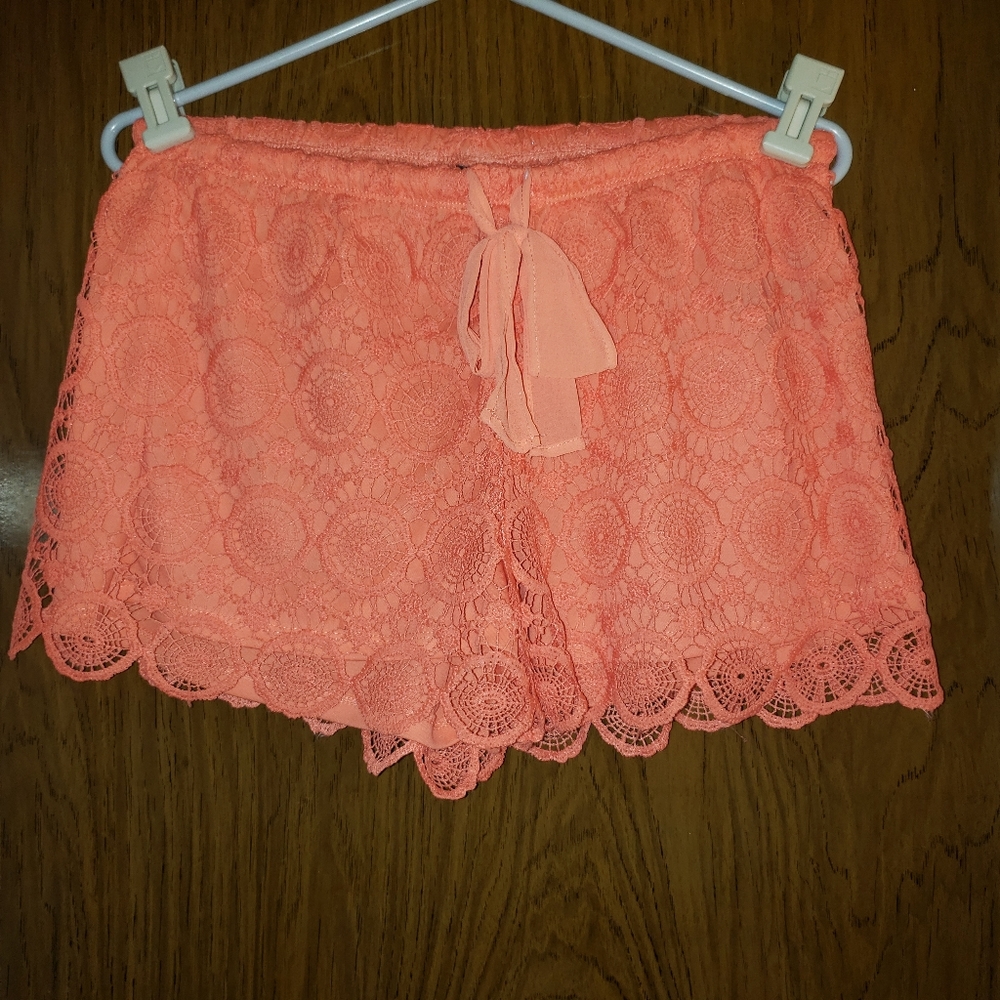 HeartSoul♡ Coral Lace Shorts